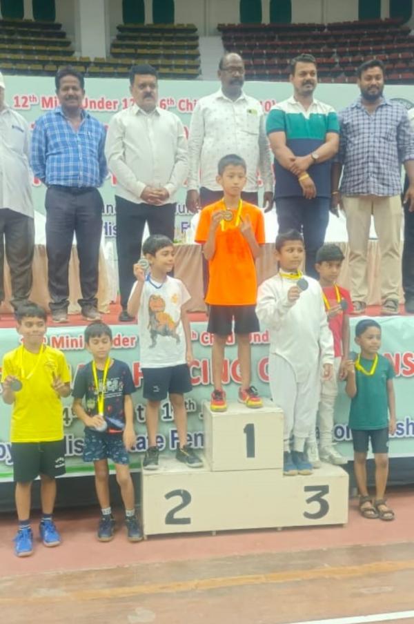 Pranav Prasher of Class 3rd A got Silver Medal in Fencing Competition at National Level.